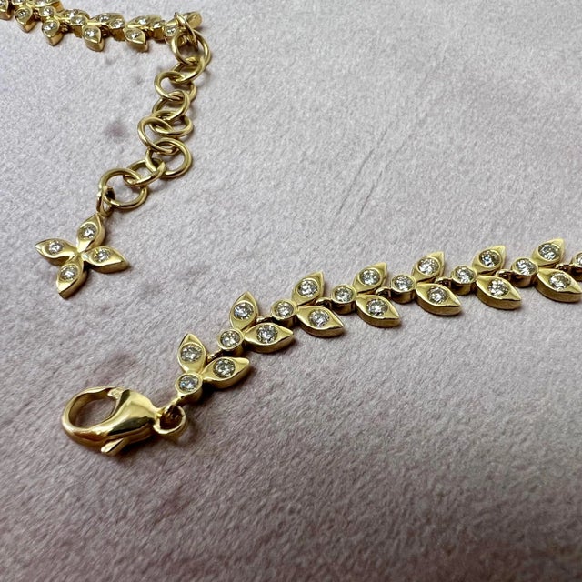Syna Yellow Gold Vine Necklace with Diamonds For Sale - Image 4 of 7