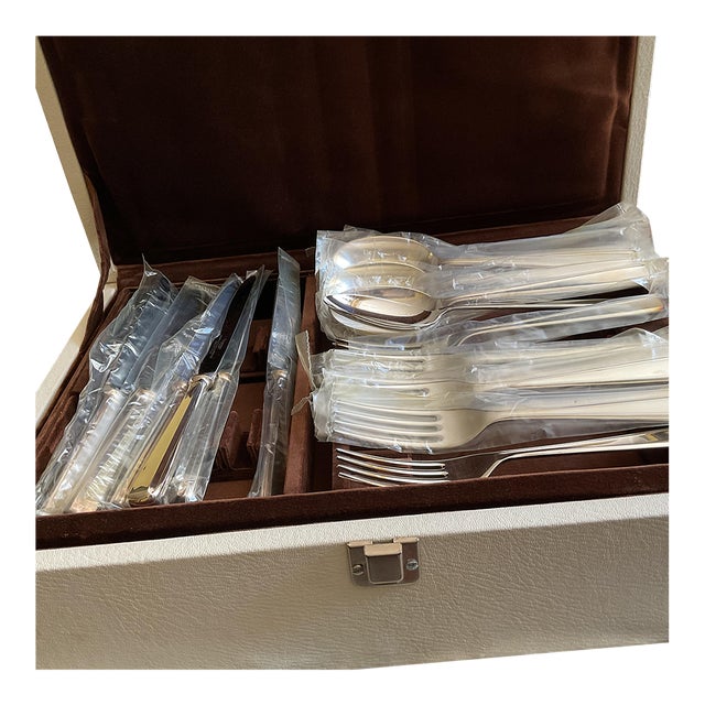 New 1980s Silver Flatware, 36 Pieces Set , Leighton. For Sale