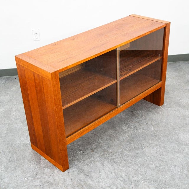 Mid Century Danish Modern Bookshelf Cabinet Teak Shelves Glass Shelves 30" MCM For Sale - Image 11 of 12
