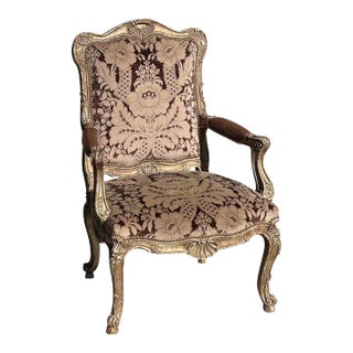 Quatrain for Dessin Fournir Venetian Shell Giltwood Arm Chair - 1 of 6 For Sale