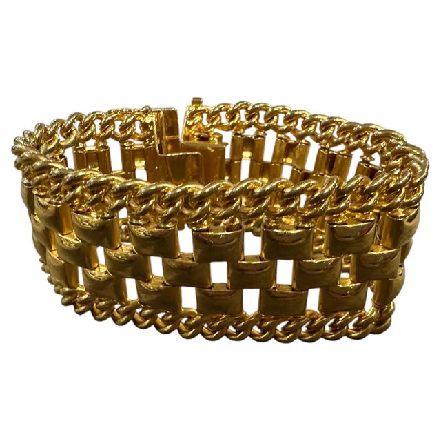 This exceptional 1990s vintage Italian statement bracelet perfectly captures the bold glamour and high-end craftsmanship...