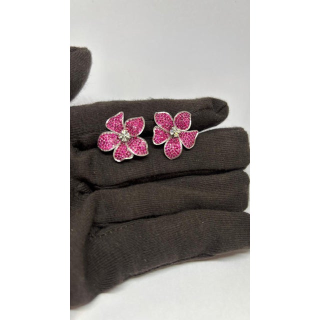 Natural Ruby 2.68cts & Diamond 0.21cts Earring in 14k Gold For Sale In New York - Image 6 of 8