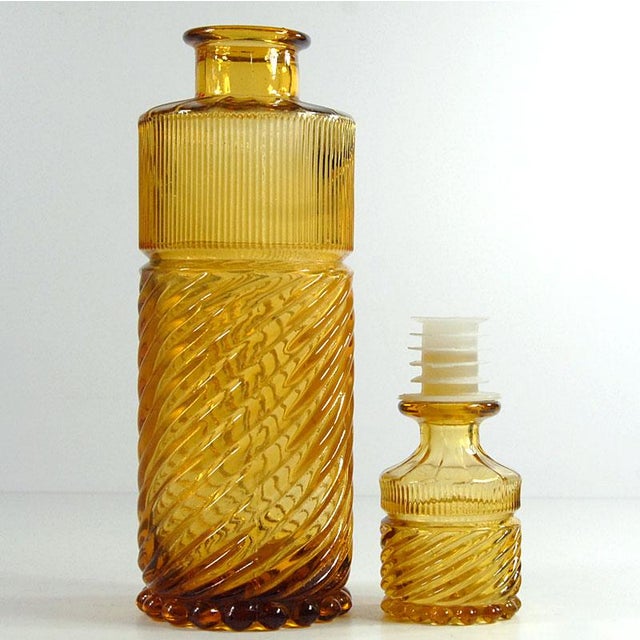 Italian Colored Glass Caraffe from Empoli, 1970s. For Sale - Image 9 of 11