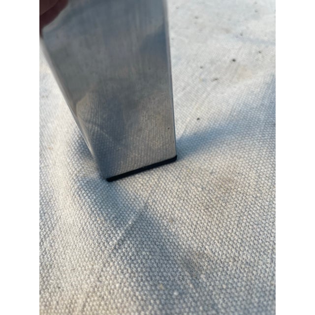 Silver Mid 20th Century Barcelona Style Chrome X-Base Glass Top Side Table, Mid-Century Modern For Sale - Image 8 of 10
