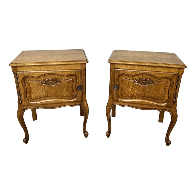 Vintage French Louis Style Oak Nightstands, Set of 2 For Sale