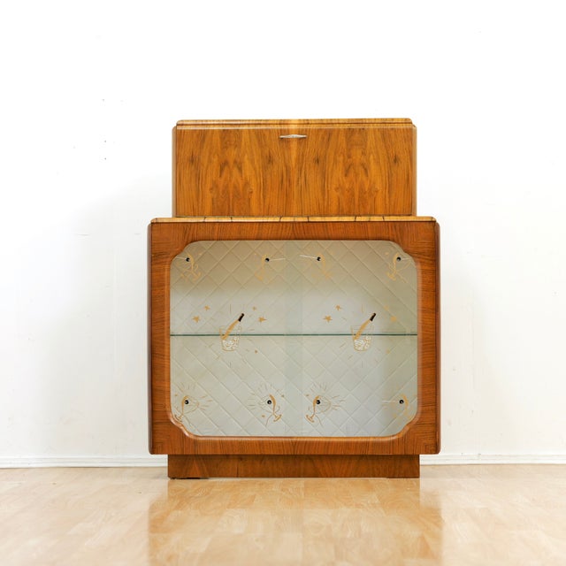 1950s 1950s English Walnut Liquor Cabinet Home Dry Bar For Sale - Image 5 of 12