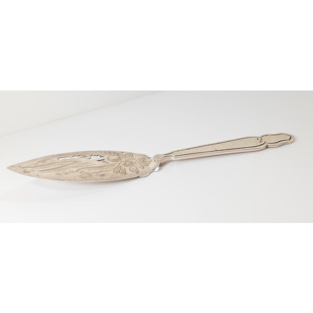 Mid 20th Century Mid-Century Mexican Art Nouveau Sterling Silver Cake Server by Sandborns and R. Lopez For Sale - Image 5 of 11