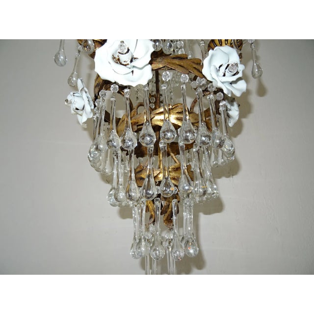 Gold Italian Tiered Tole White Roses Murano Drops Chandelier, Circa 1930 For Sale - Image 8 of 12