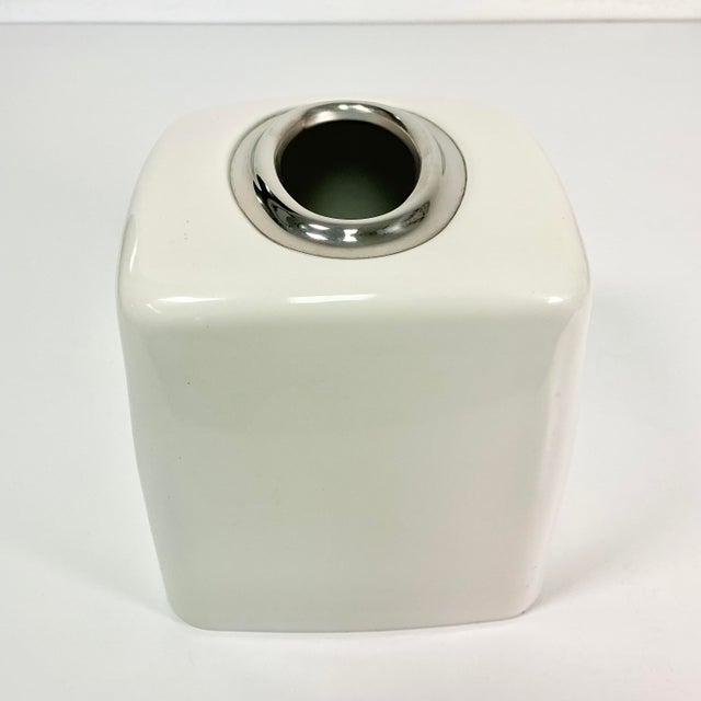 White 1980s Vintage Modern Contemporary Enameled Tissue Box Cover. For Sale - Image 8 of 11