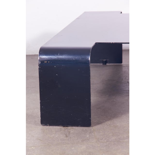 Postmodern Curved Metal Coffee Table from Beniamino Bonettos, 1970s For Sale - Image 3 of 11
