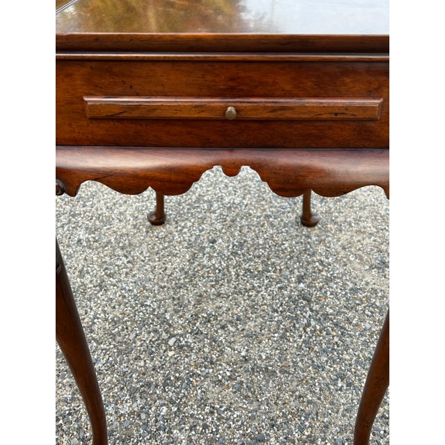 Kittinger Colonial Williamsburg Mahogany Tea Table For Sale In New York - Image 6 of 10