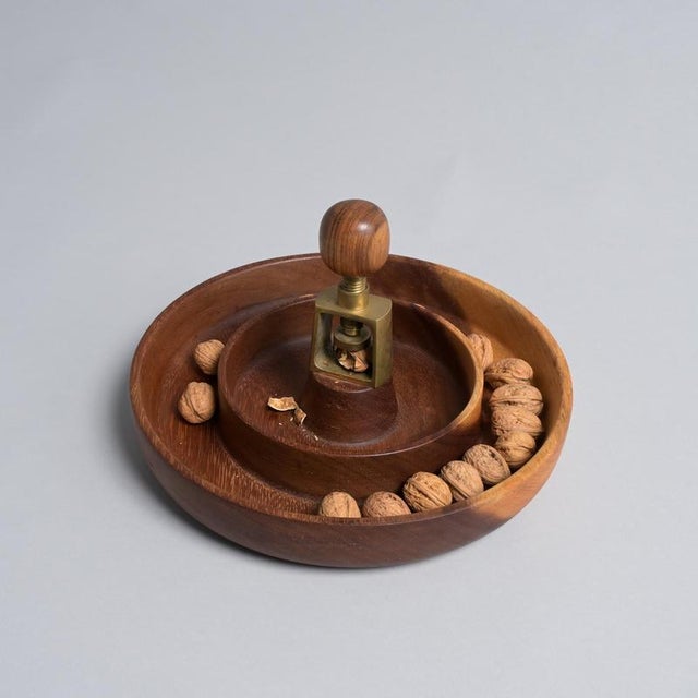 Vintage Iroko Nutcracker Bowl For Sale - Image 6 of 18