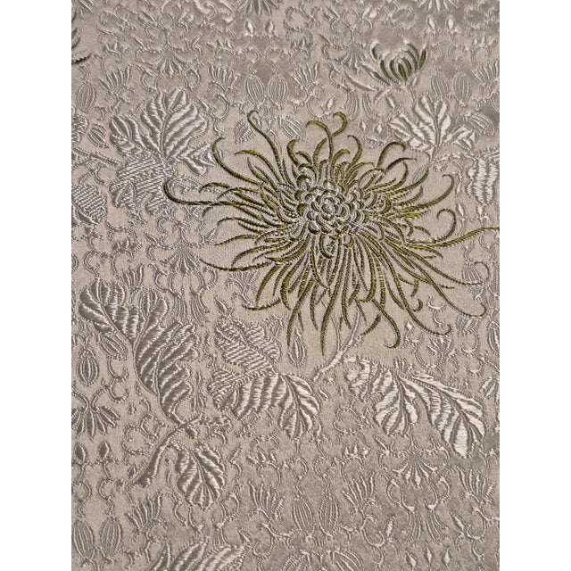 1990s Dual Sided White and Green Asian Silk Crysanthemum Fabric1 Panel For Sale - Image 12 of 13