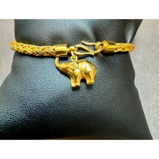 2010s Vintage Love Nest Yellow Gold Woven Bracelet in 18 Kt Yellow Gold For Sale - Image 5 of 18