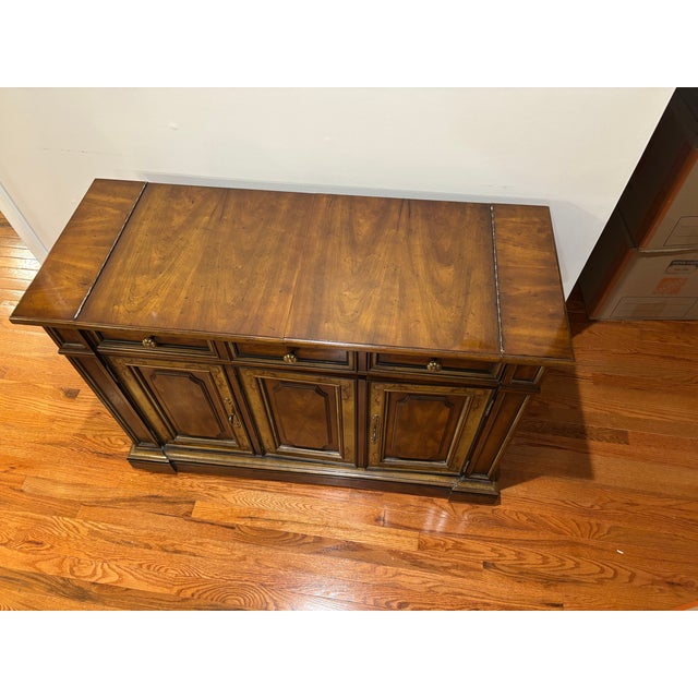 Grand Tour 1970s Heritage Grand Tour Server For Sale - Image 3 of 10