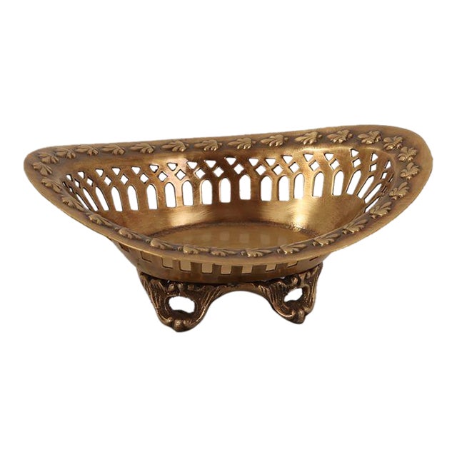 Vintage Distressed Gilded Boat-Shaped Openwork Dish With Decorative Feet For Sale