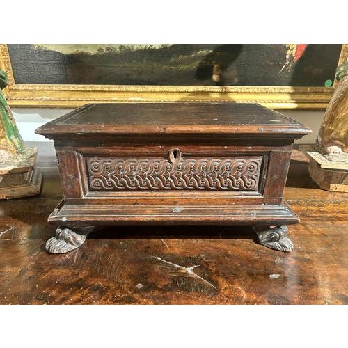 Brown Center Chest, Tuscany, Late 16th Century For Sale - Image 8 of 8