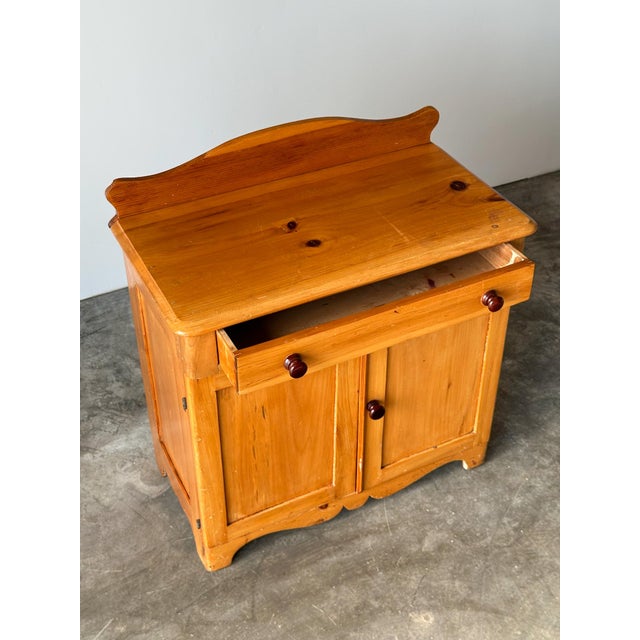 Vintage American Farmhouse Pine Washstand Cabinet Sideboard For Sale - Image 13 of 18