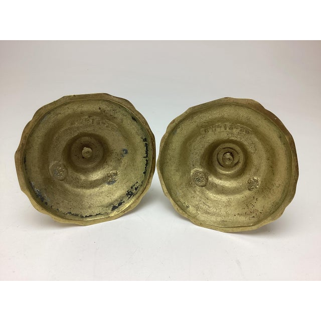 American Mid 20th Century Solid Brass Virginia Metalcrafters Colonial Williamsburg Candle Holders Nice Pair For Sale - Image 3 of 4