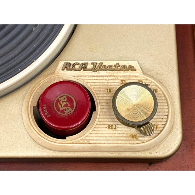 Mid 20th Century Rca Victor Record Player For Sale - Image 10 of 11