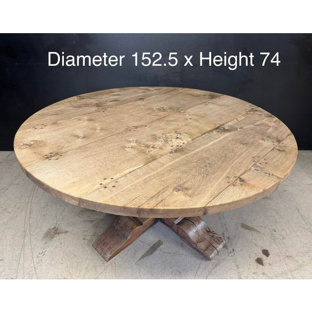 Large Round Bleached Oak Farmhouse Dining Table, 1925 For Sale - Image 9 of 16