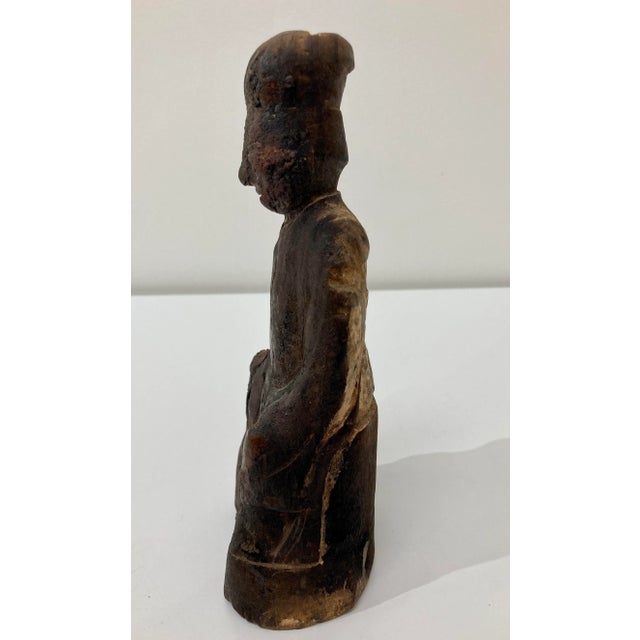 19th Century Chinese Carved Wooden Ancestor Figure For Sale In Raleigh - Image 6 of 12
