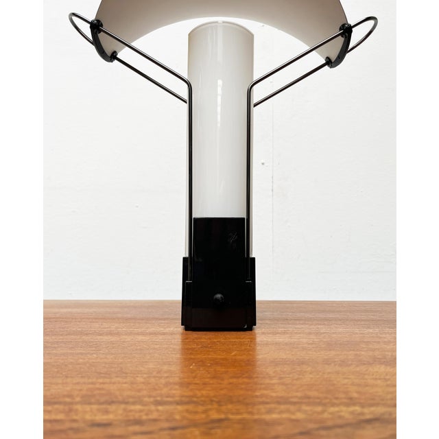 Postmodern Italian Palio Table Lamp by Perry King, S. Miranda for Arteluce, 1980s For Sale - Image 5 of 18