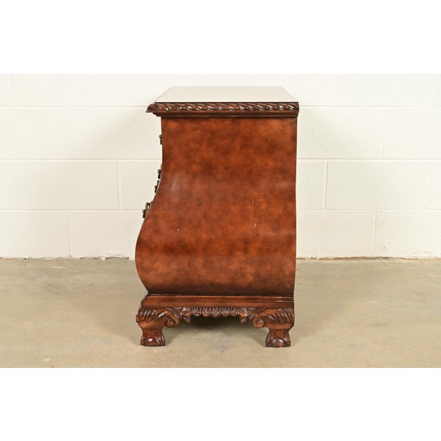 Maitland Smith Style Dutch Louis XV Burled Walnut Bombe Chest or Commode For Sale - Image 14 of 16