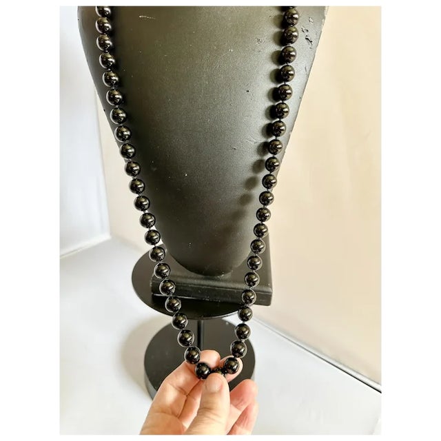 Mid 20th Century Long Onyx Necklace For Sale - Image 4 of 9