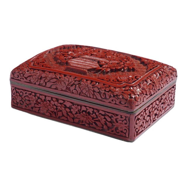 Vintage Carved Chinese Cinnabar Box For Sale