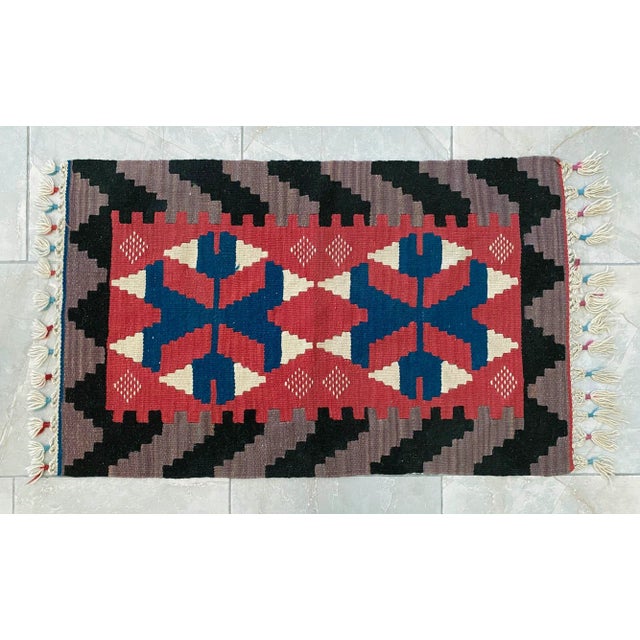 1990s Turkish Rug Hand-Woven Small Kilim Rug - 1'12" X 3'2" For Sale - Image 4 of 8