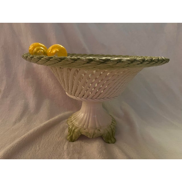 Chippendale 1990s Lanzarin Ceramiche Italian Hand-Painted Ceramic Basket With Lemons and Pedestal For Sale - Image 3 of 15