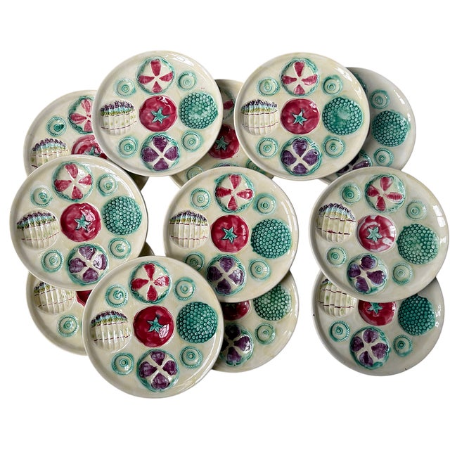 1950's French Portieux Vallerysthal Majolica "Légumes en Relief" Dinner Plates – Set of 12 For Sale In Houston - Image 6 of 6
