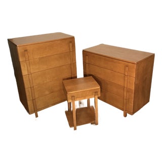 Vintage Colonists Craft Solid Maple Bedroom Furniture Three Piece Set, Late 1930s-Early 1940s For Sale