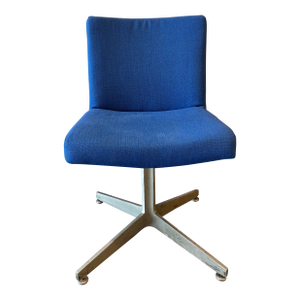 GoodForm Blue Chair