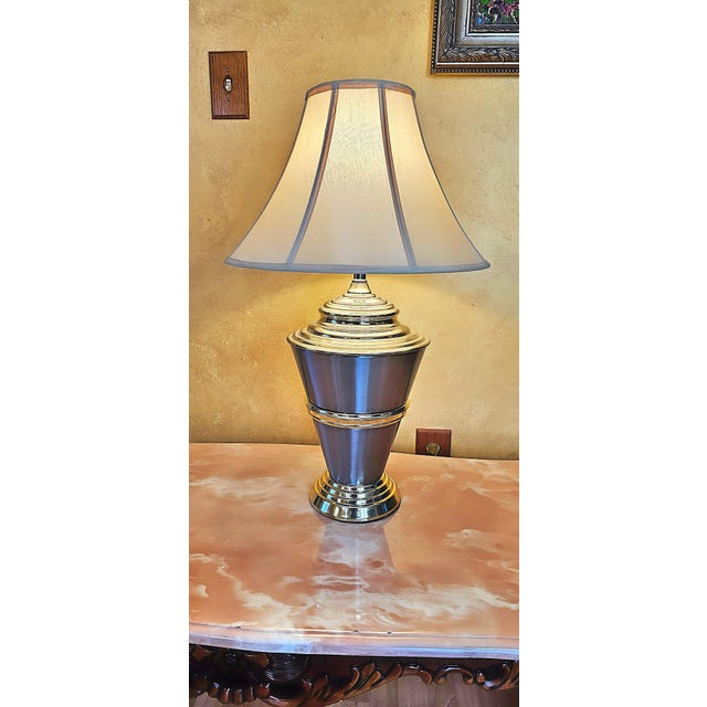21st Century Hollywood Regency Gray and Gold Table Lamp For Sale - Image 11 of 12