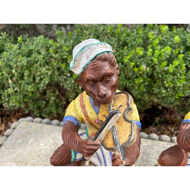 Figurative 1960s Pair of Italian Glazed Terracotta Monkeys For Sale - Image 3 of 14