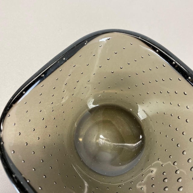 Green Glass Bullicante Bowl or Ashtray attributed to Venini, Italy, 1970s For Sale - Image 9 of 18