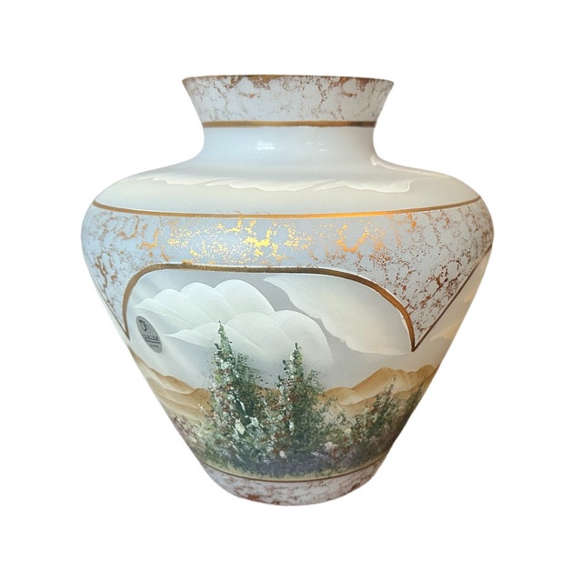 Vintage Fenton "After the Rain" Hand Painted French Opalescent Satin Glass Vase Limited Ed 1998 This is a beautiful Fenton...