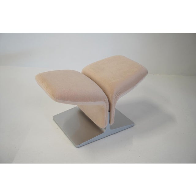 Ribbon Chairs with Ottoman by Pierre Paulin for Artifort, Netherlands, 1990s, Set of 3 For Sale - Image 9 of 14