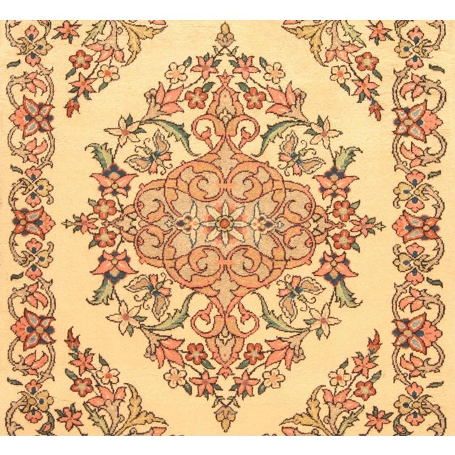 Hand-knotted oriental rug | Size: 141 cm x 102 cm | Knot density: approx. 160.000 knots/m² | Pile: 100% wool, warp: 100%...