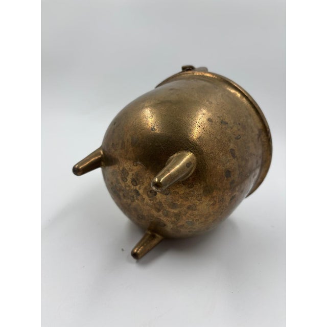 Antique Brass Kettle with Legs For Sale - Image 10 of 15