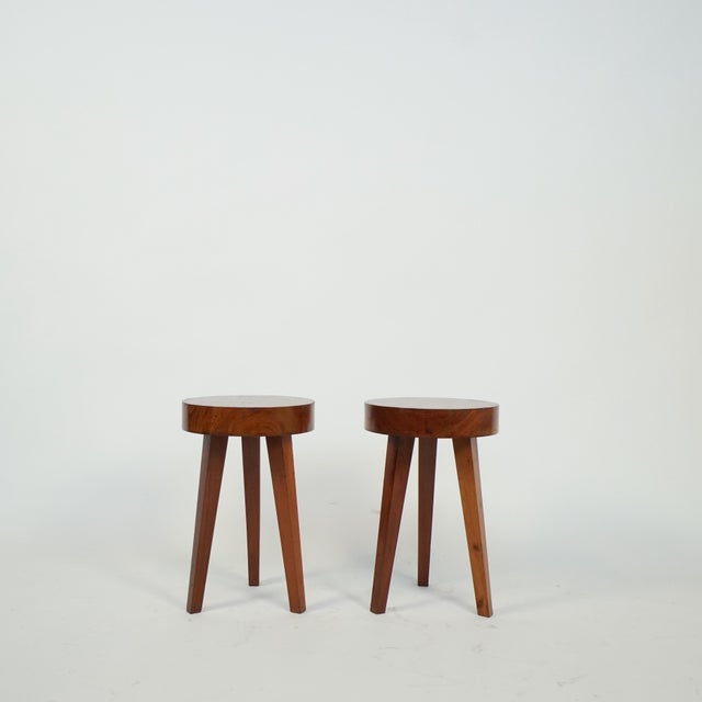 Brown French Modernist Coffee Table and Stools by Charlotte Perriand, 1950s, Set of 7 For Sale - Image 8 of 11