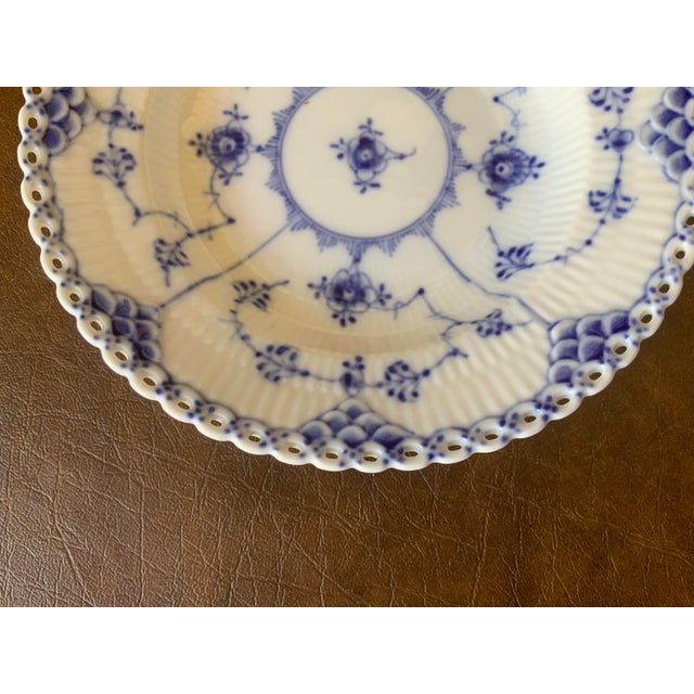 Royal Copenhagan 1970s Royal Copenhagen Blue Fluted Full Lace Bowl 1081 For Sale - Image 4 of 6