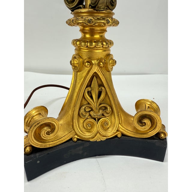 1900 - 1909 Neoclassical Parcel-Gilt and Patinated Bronze Tripod Zoomorphic Lamps C. 1900 Attributed to Edward F. Caldwell & Co. For Sale - Image 5 of 17
