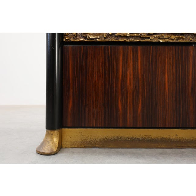Brutalist Sculptural Wood and Brass Credenza, Italy, 1970s For Sale - Image 14 of 18