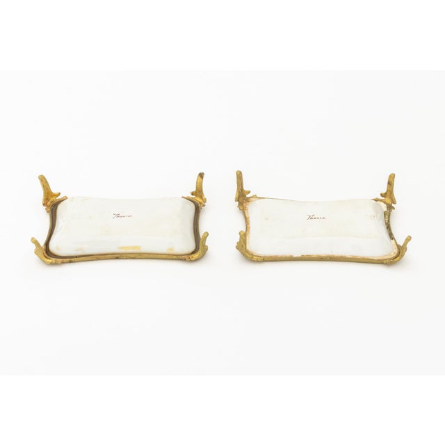 Antique White French Gilt Metal and Porcelain Trinket Dishes, 2 For Sale - Image 8 of 9