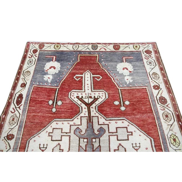 Textile Oriental Hand Knotted Rug Turkish Vintage Oushak 5'5" x 9'8" For Sale - Image 7 of 9