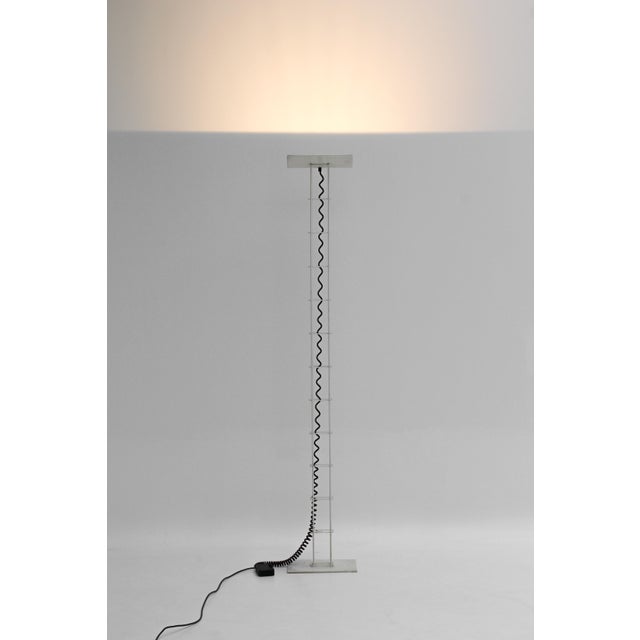 Metal White Floor Lamp from Arelux, Italy, 1980s For Sale - Image 7 of 7
