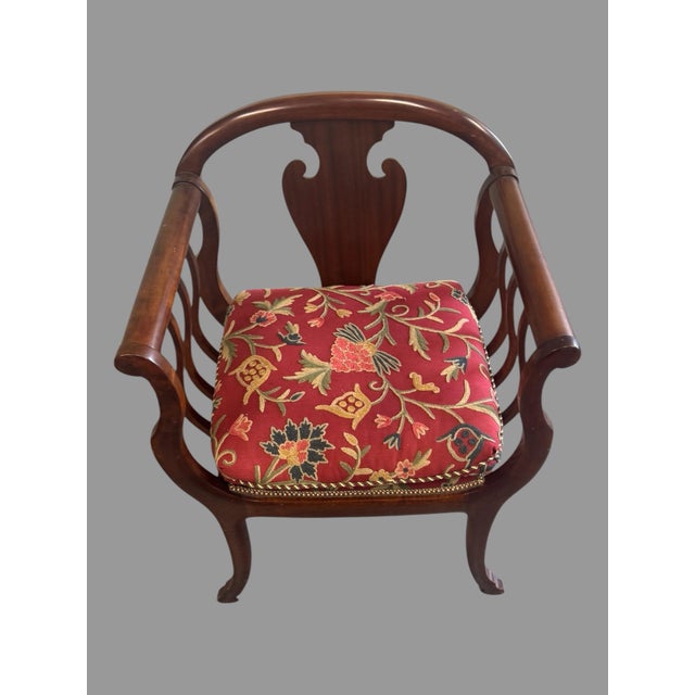 Chippendale Vintage Mahogany Captain’s Desk Chair Shield Back Armchair Chippendale Style For Sale - Image 3 of 7